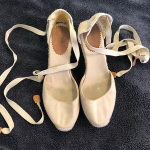 J. Crew espadrille, cream, wrap around leg, size 8